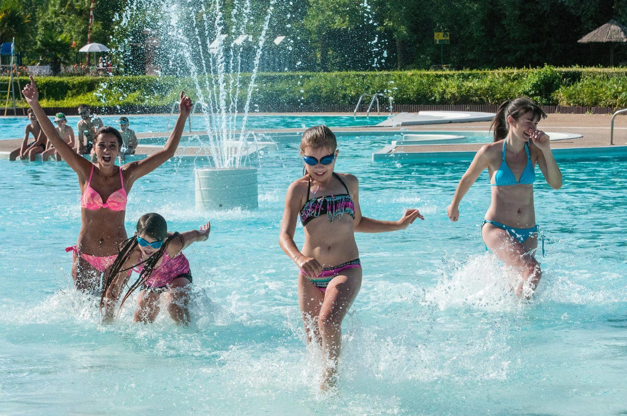 Kanopee Village Camping 3*